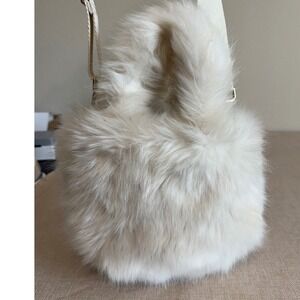 HM Faux Fur Handbag Cream White Crossbody Bag‎ Gold Hardware Plush Tote